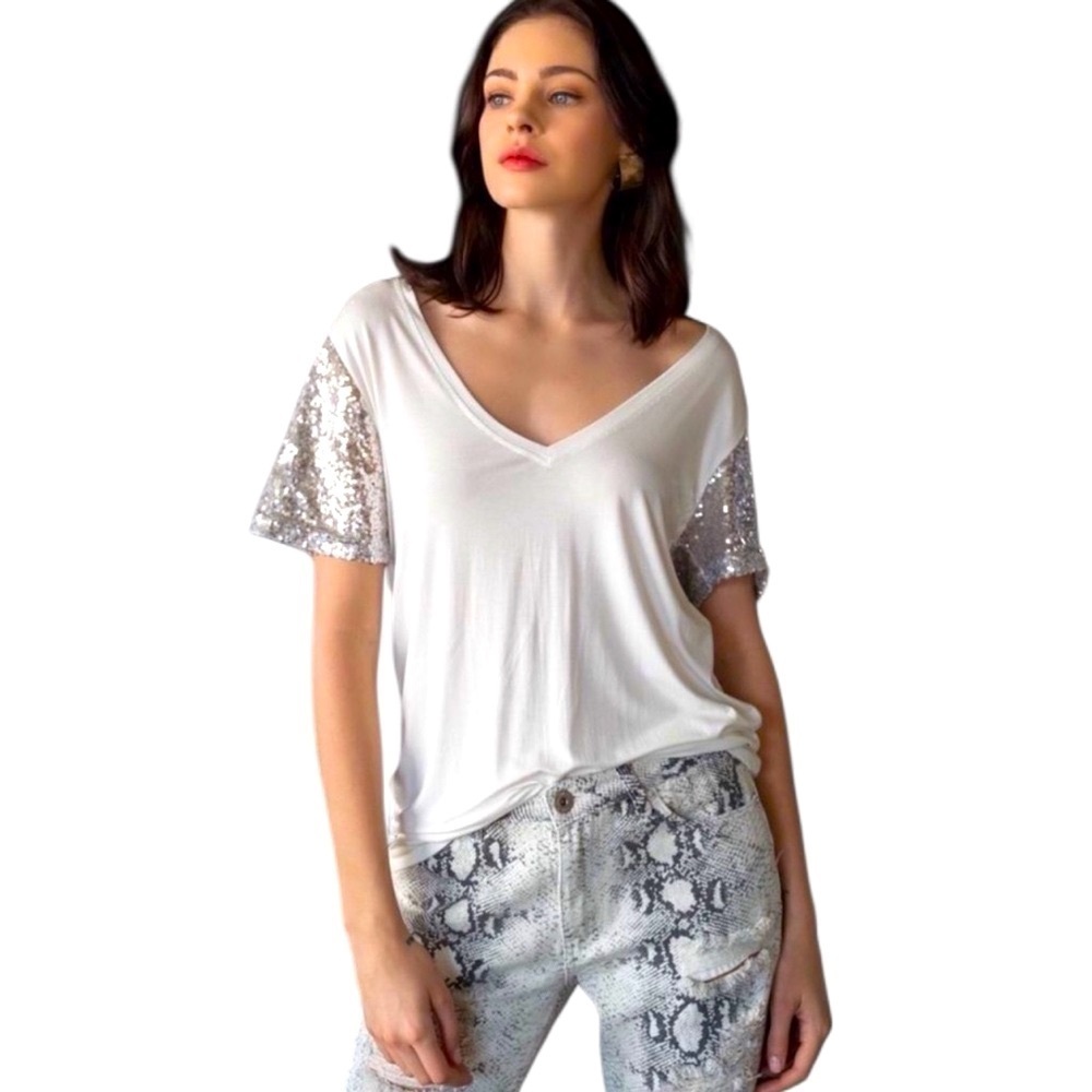 POL Oversized White V-Neck Top w/Lace Trim and Silver Sequined Short Sleeves NEW - Picture 3 of 8